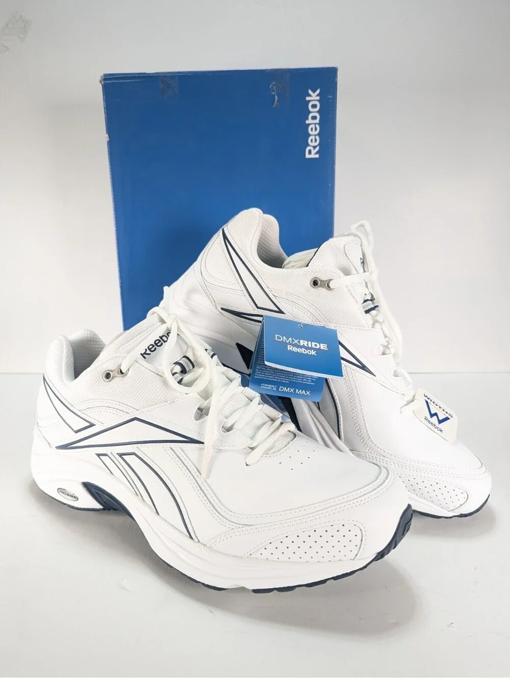 NWT Reebok DMX Ride Ultimate Walk Mens Sneakers Size 12 Medium Tennis Shoe White